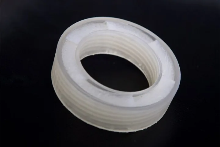 A new ring-shaped device can block sound from passing through the middle without blocking air flow