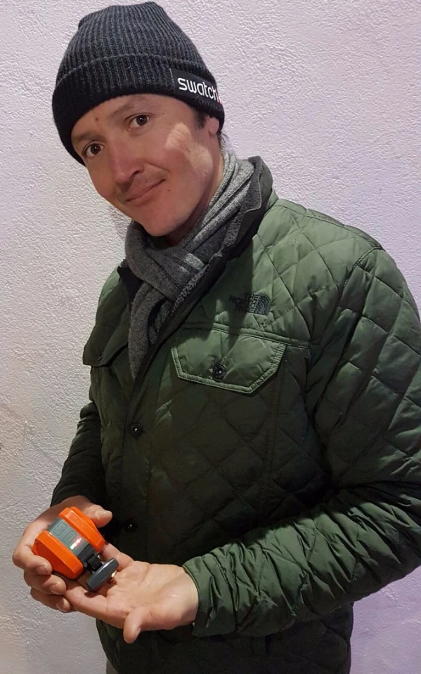 Professional snowboarder and Avalanche Float Solutions co-founder Xavier De La Rue with the Resero Whistle