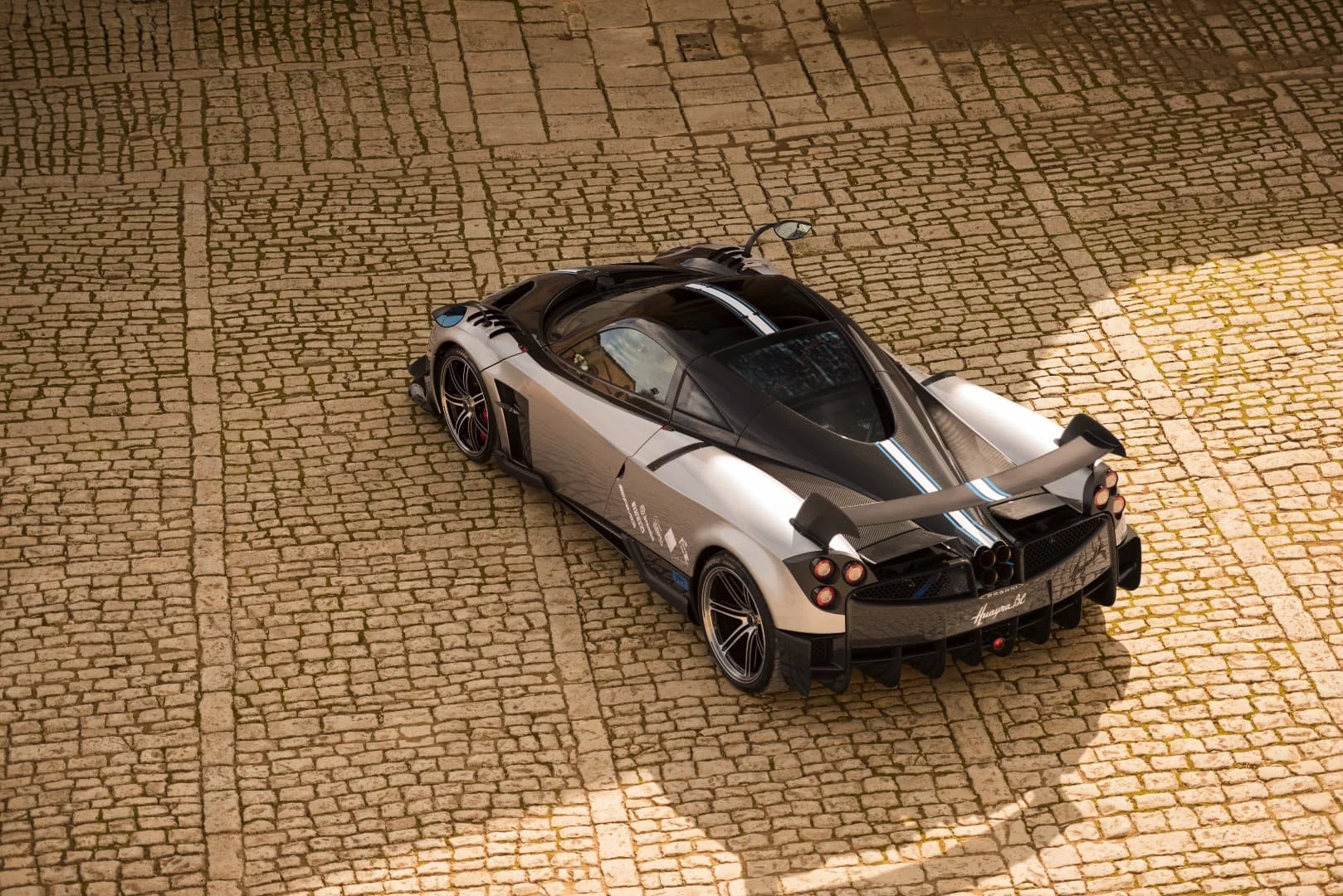 The Pagani Huayra BC makes use of carbon fiber to save weight