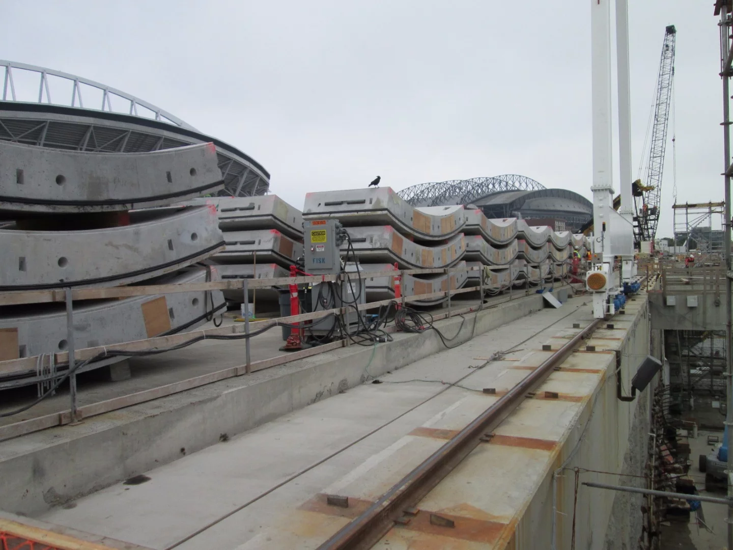 Liners at the tunnel entrance