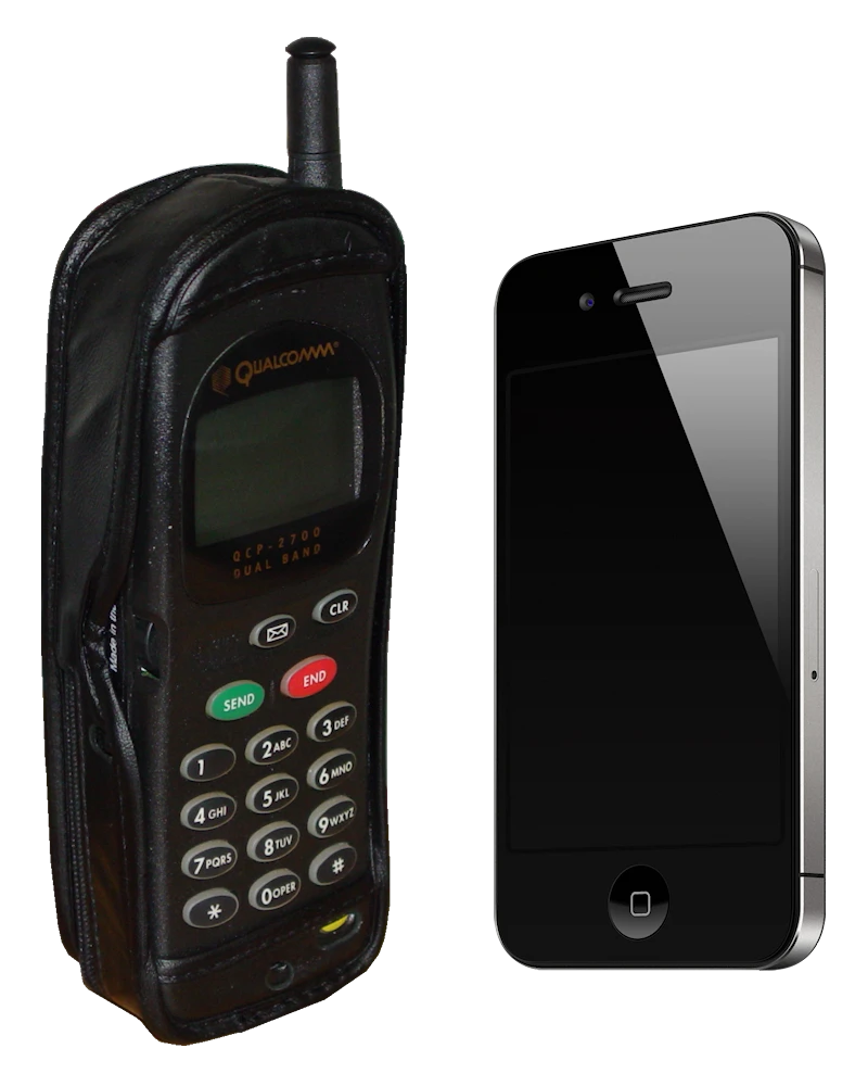 From the Qualcomm QCP-2700 (1997) to the iPhone 4S (2011) (Photo: Ben Schumin)