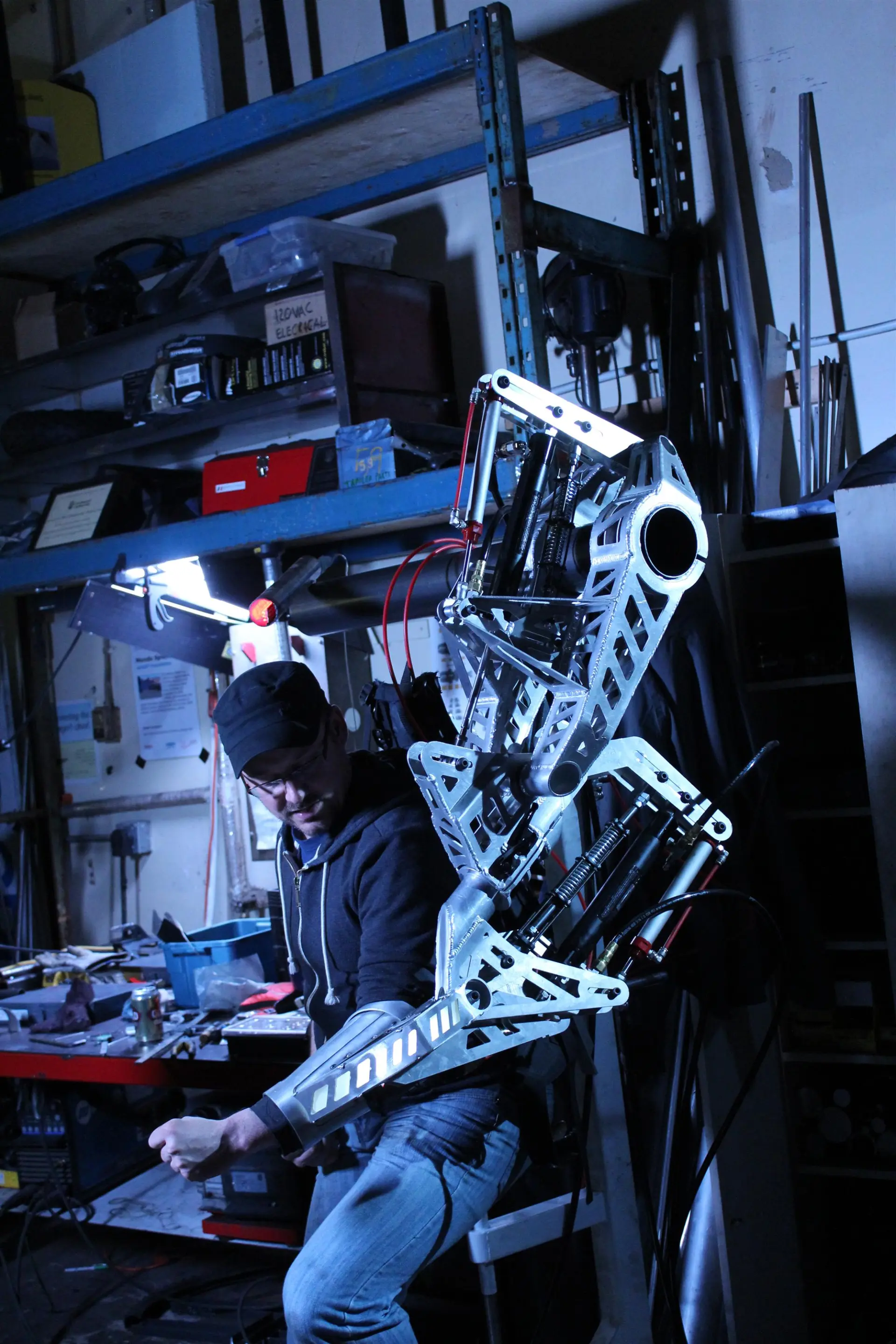 The Gen 3 Alpha Leg Exo-Frame interface is used to control the Alpha Leg (Photo: Anti-Robot)