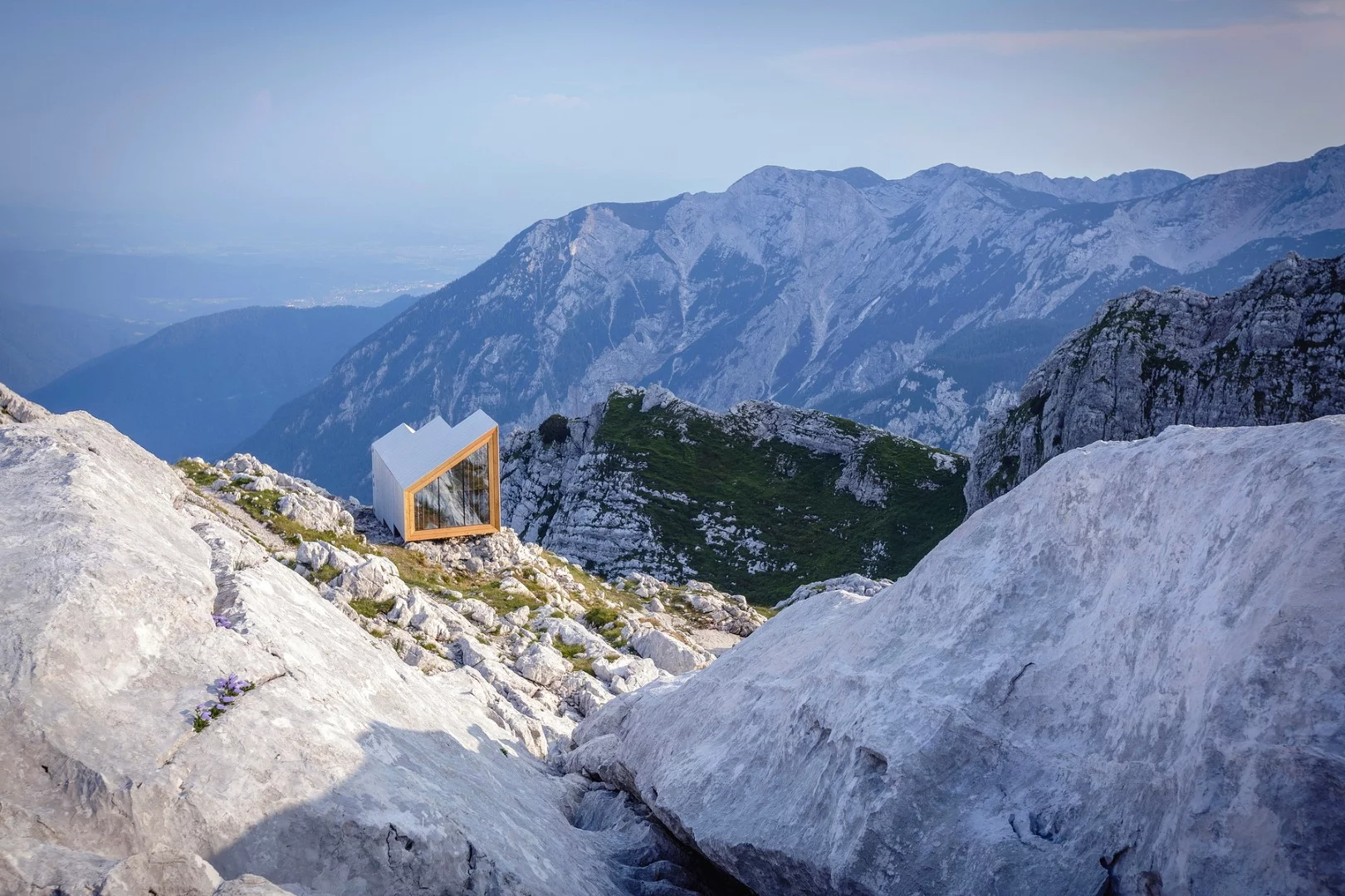 The design was developed with students at Harvard University