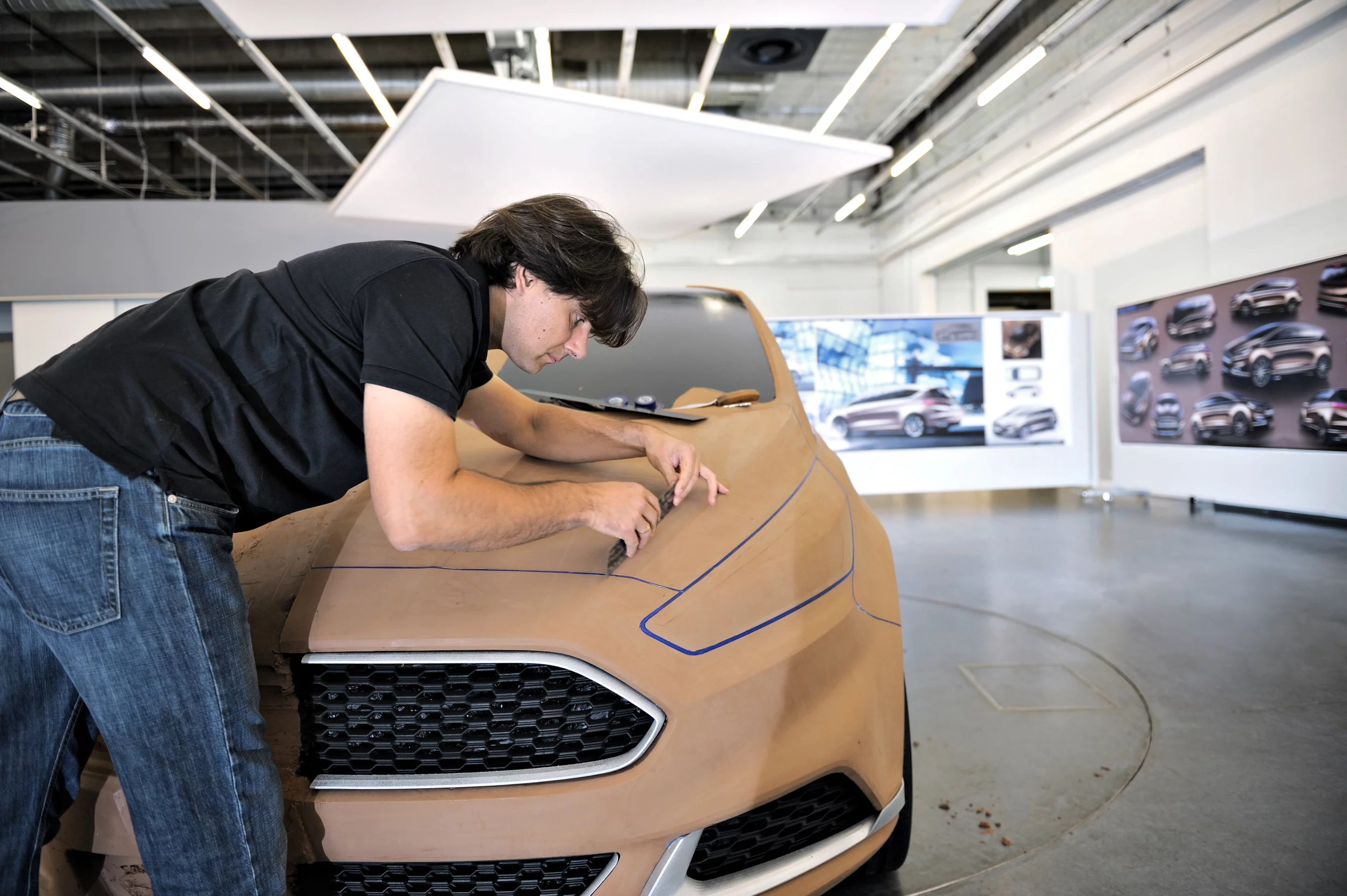 Detailing the Ford S-Max Concept