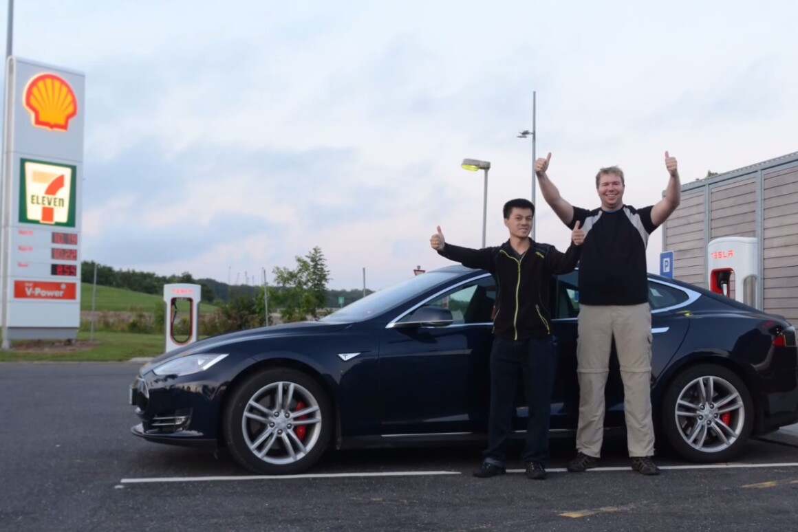 Tesla Model S Covers 452 Miles On A Single Charge