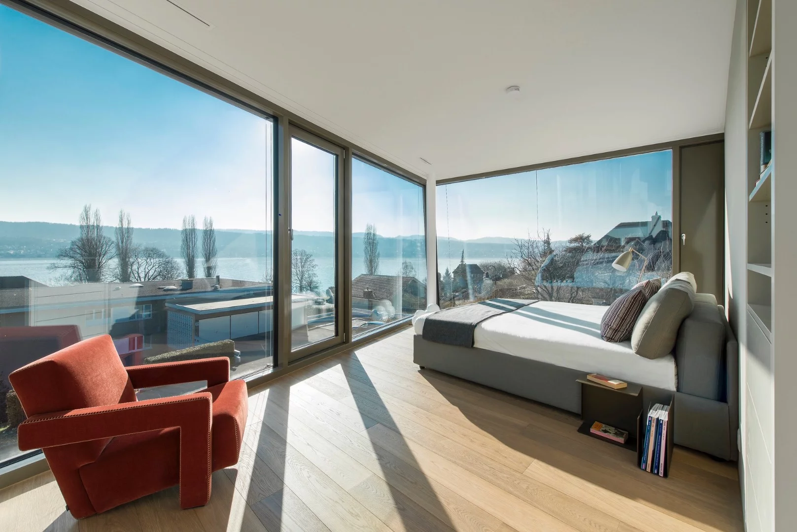 Flexhouse is clearly intended as a place both to see and be seen