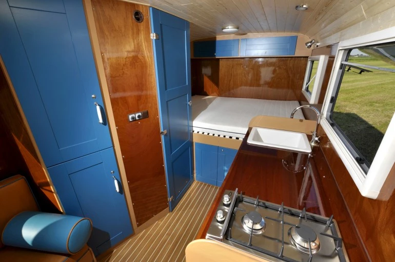 Inside the Tonke Fieldsleeper 2 camper