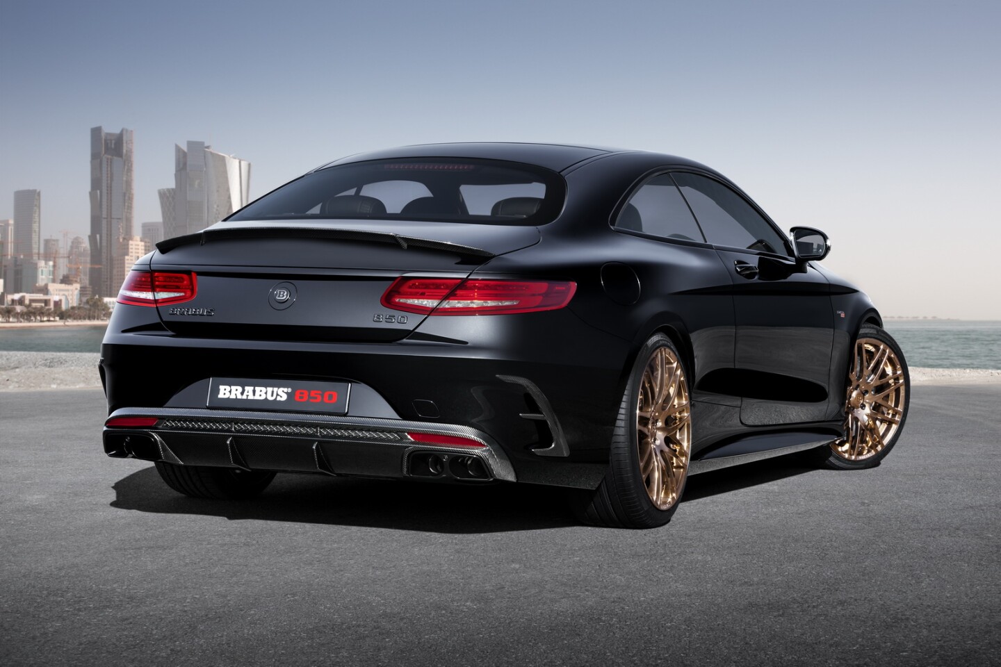 Brabus Turns The Mercedes S63 Into Sinister 850 Hp Speed Machine