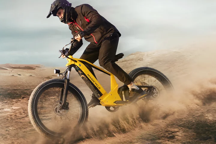 The versatile Deer eMTB comes with full suspension, fat tires, a 1,100-W motor and a 1,040-Wh battery