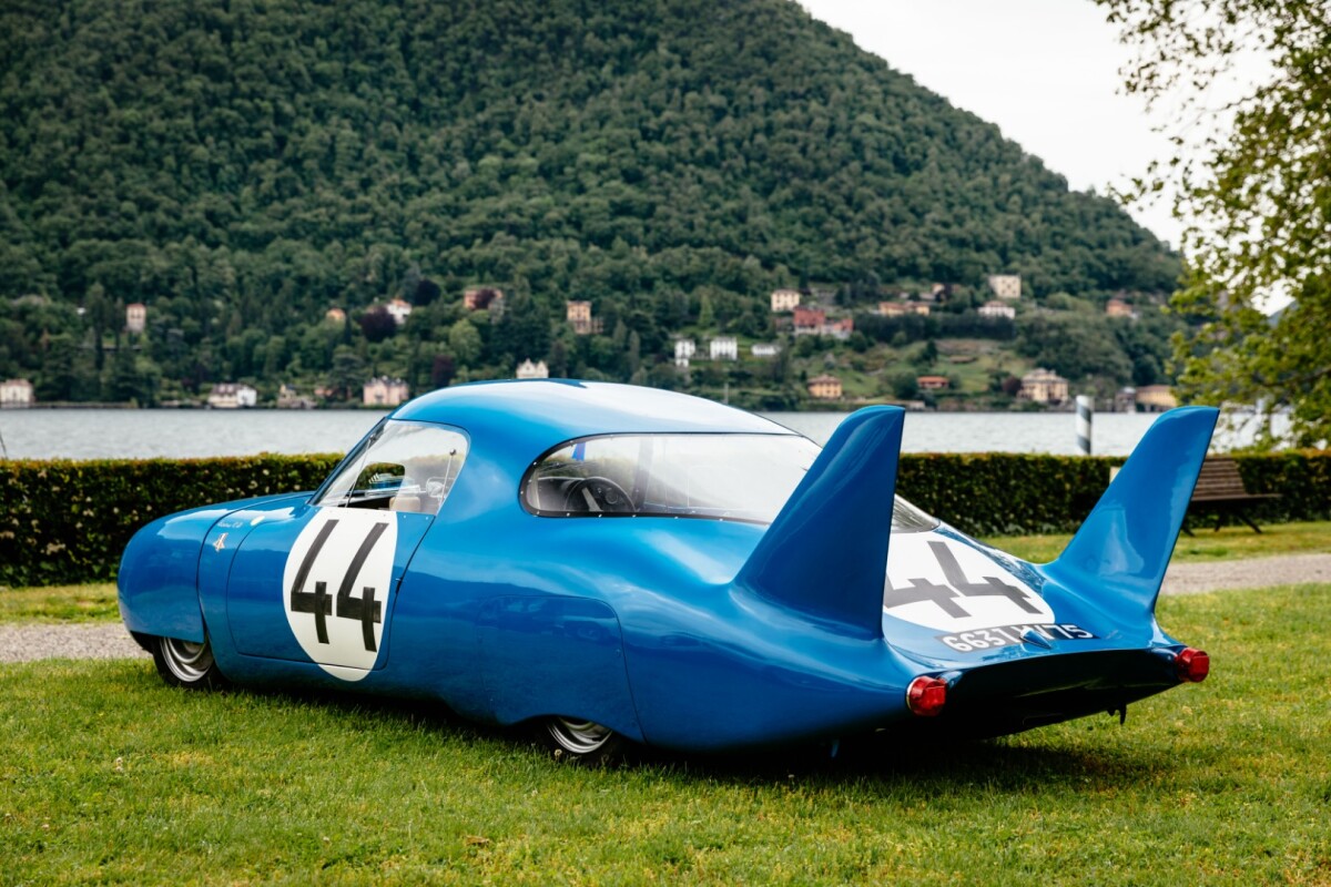 The Trofeo ASI for the best preserved post-war car was won by this 1964 CD Panhard LM64 Coupé Aérodynamique by Chappe et Gessalin, wowned by Frédéric Leroux, France