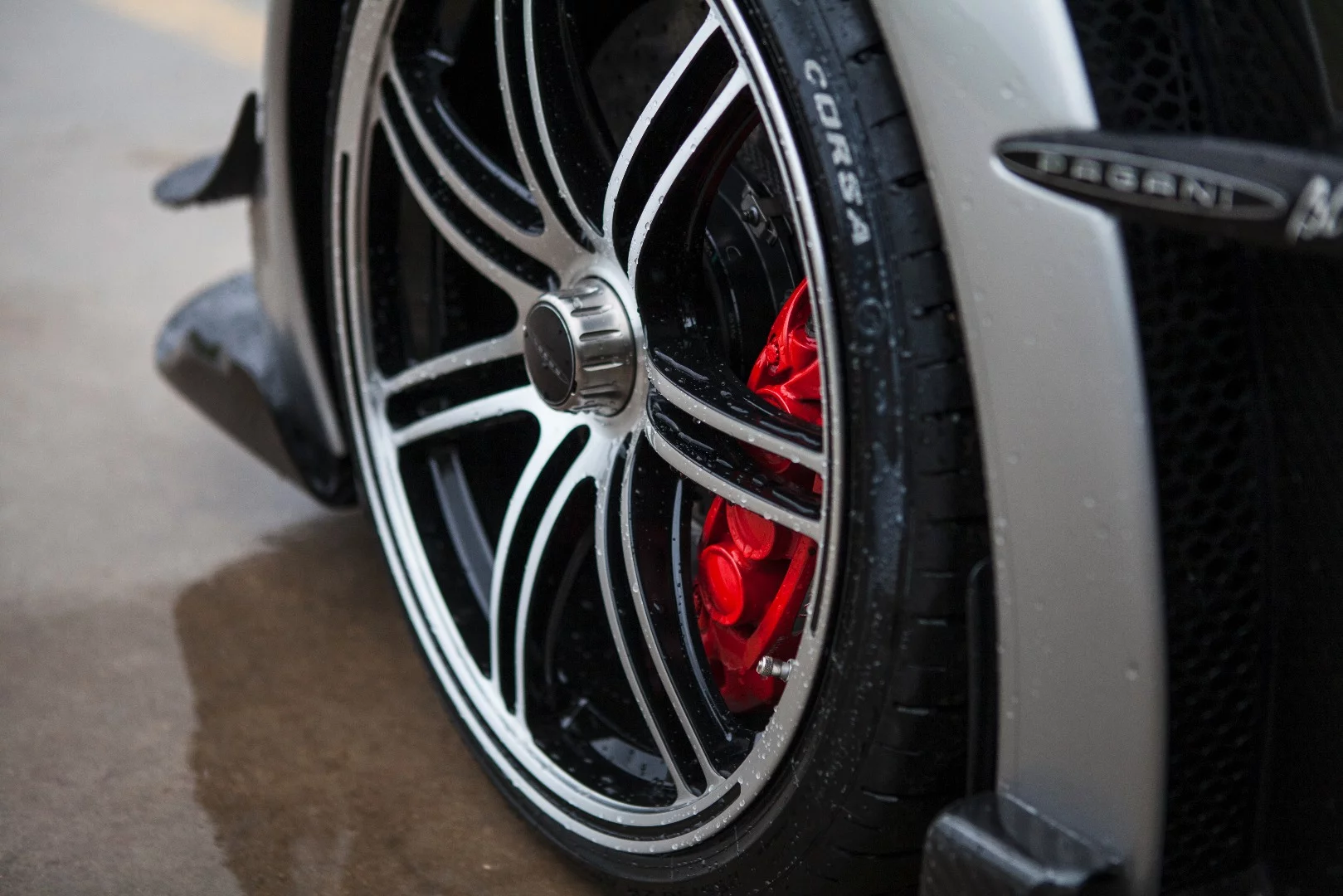 Forged wheels, 20-in in front, 21 at the rear, are standard, while a track package offers 19-in front, 20-in rear wheels