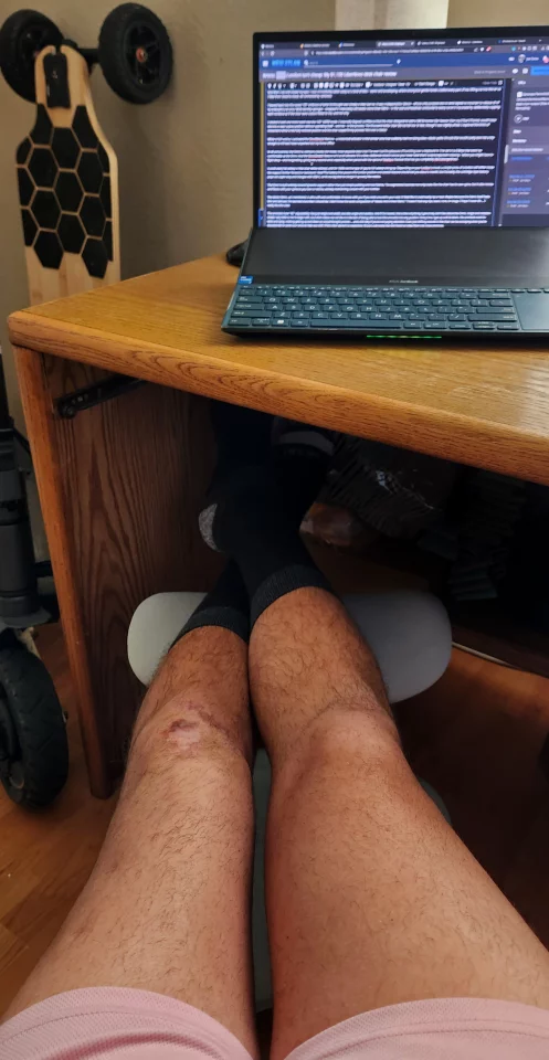 The StepSync footrest is padded on top for when you really want to be comfy, but also serves as an angled footrest on the bottom