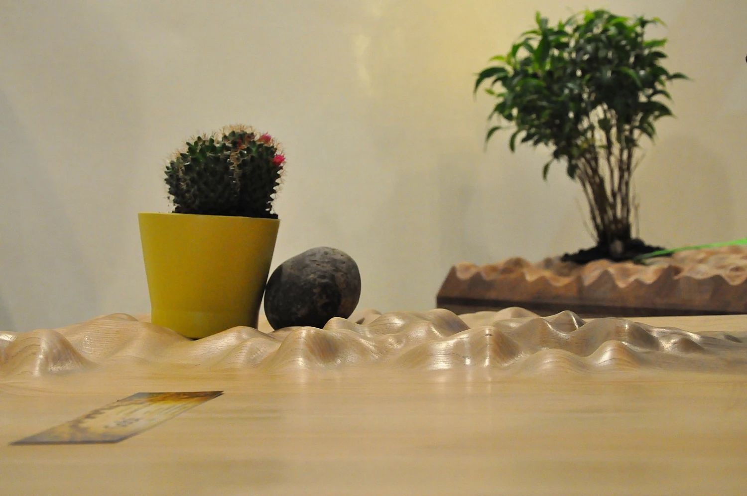 Wooden carved desk with live plants by Ekaterina Lyubimova, Russia