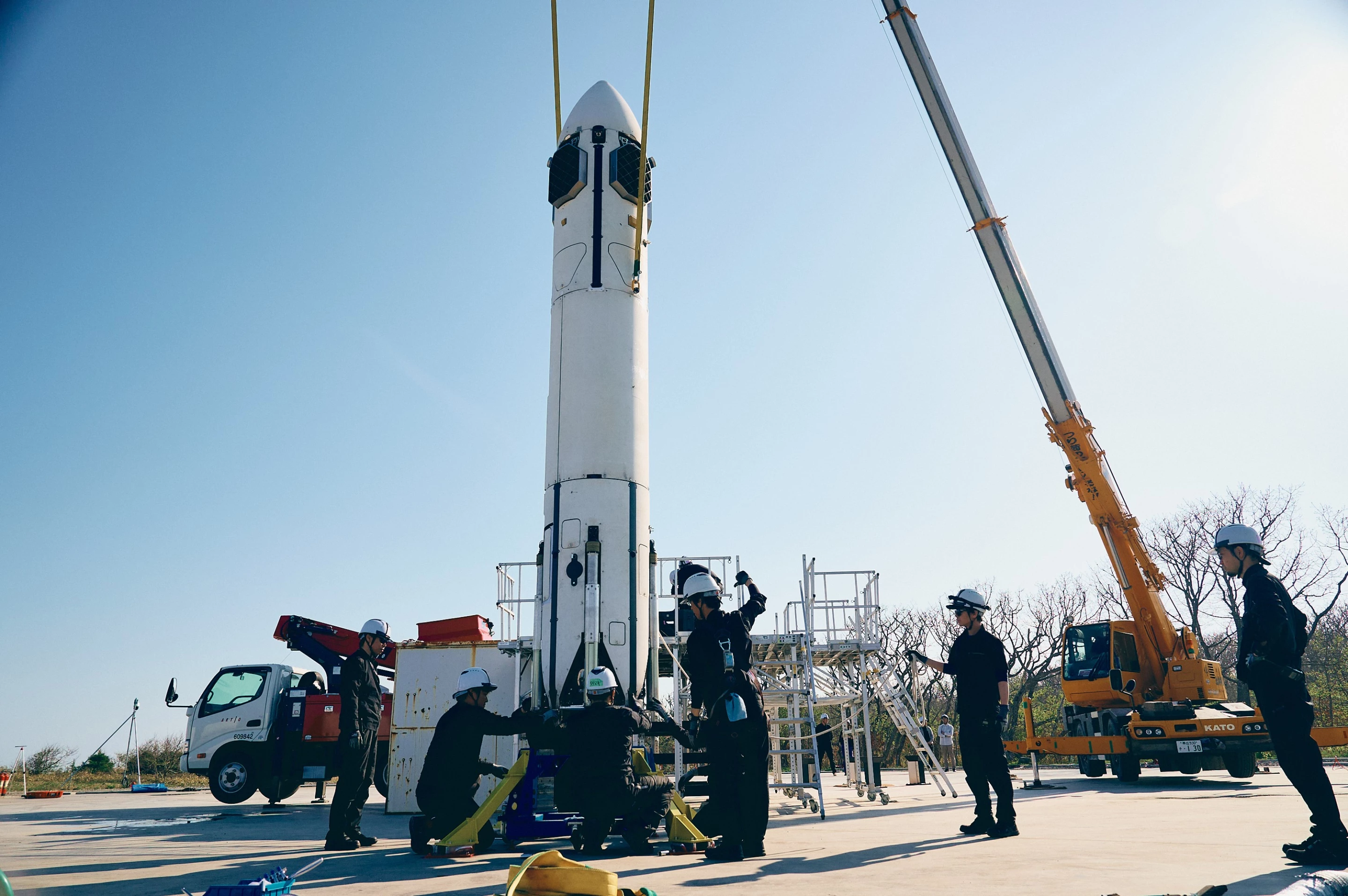 The Honda rocket being prepared for flight