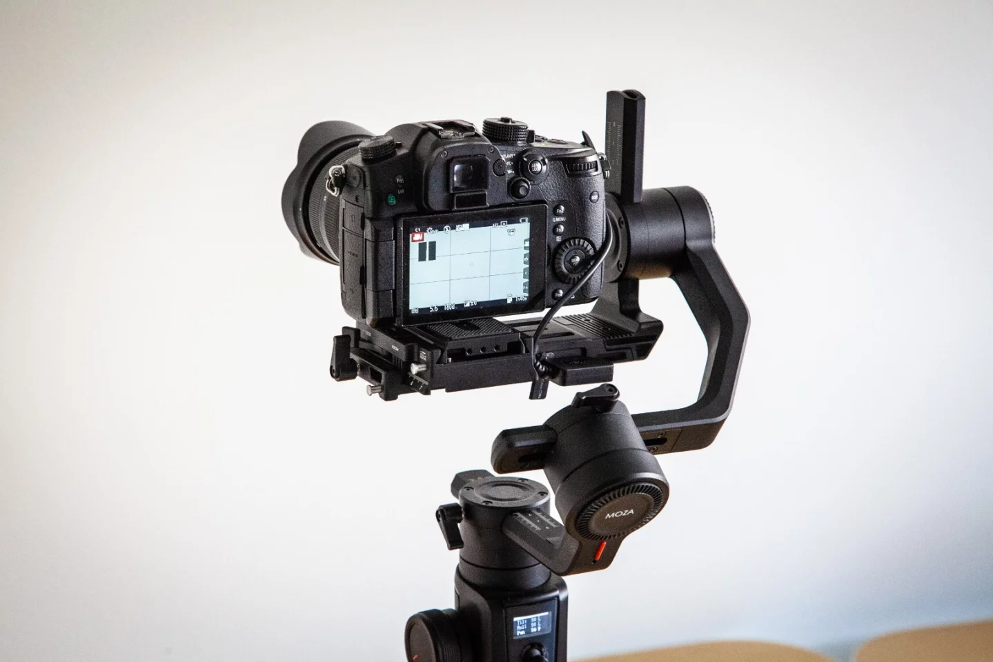 Unrestricted view of the rear screen is a huge step forward over the Air