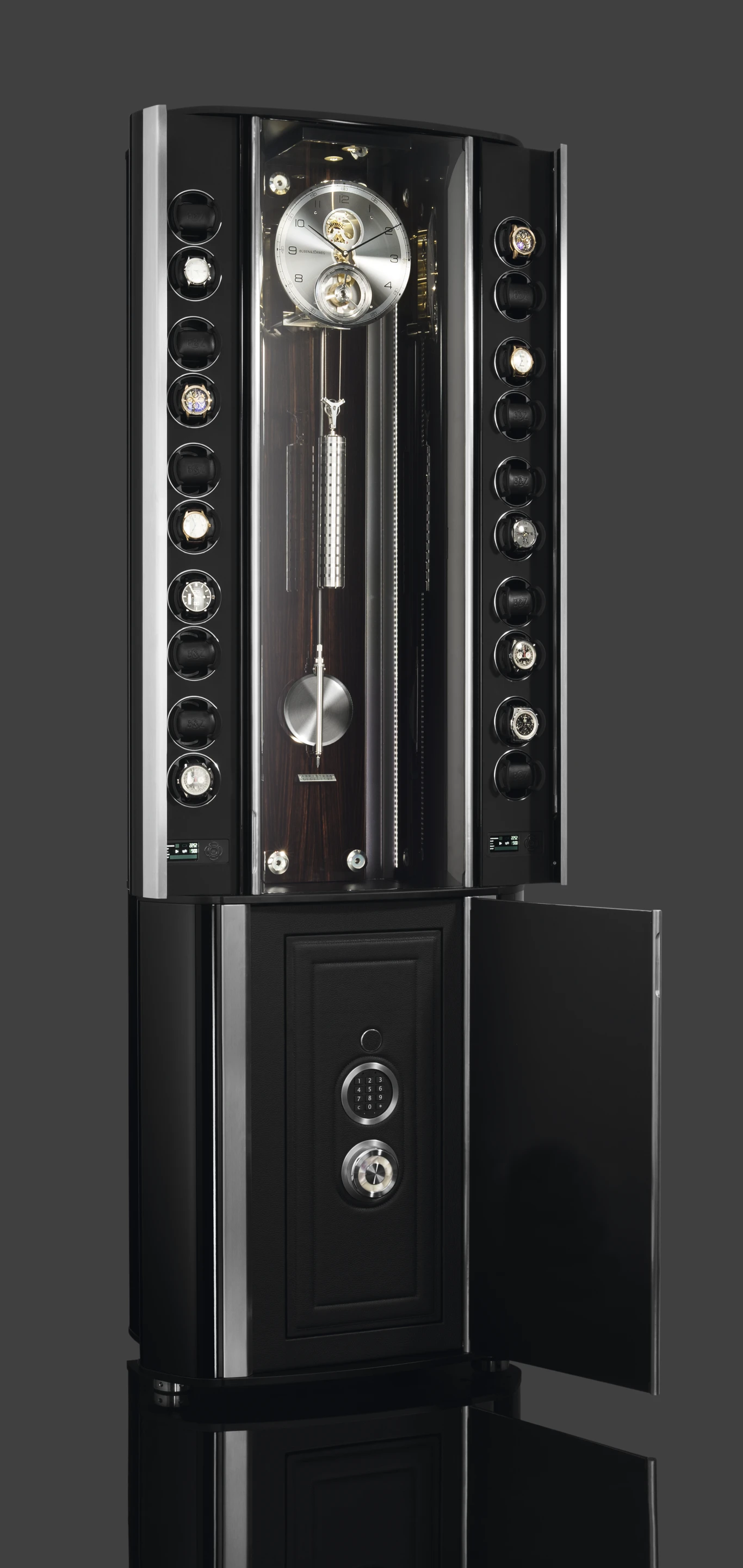 The Grande Infinity with display open