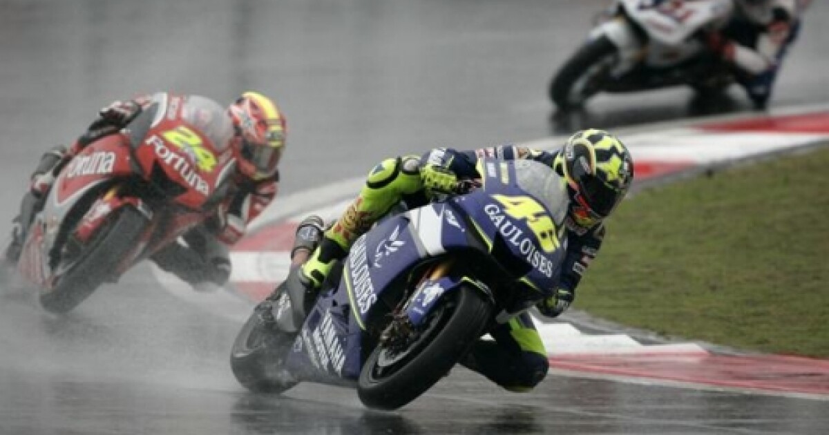 Motogp Rd 3 Rossi Wins Rain Swept Chinese Gp