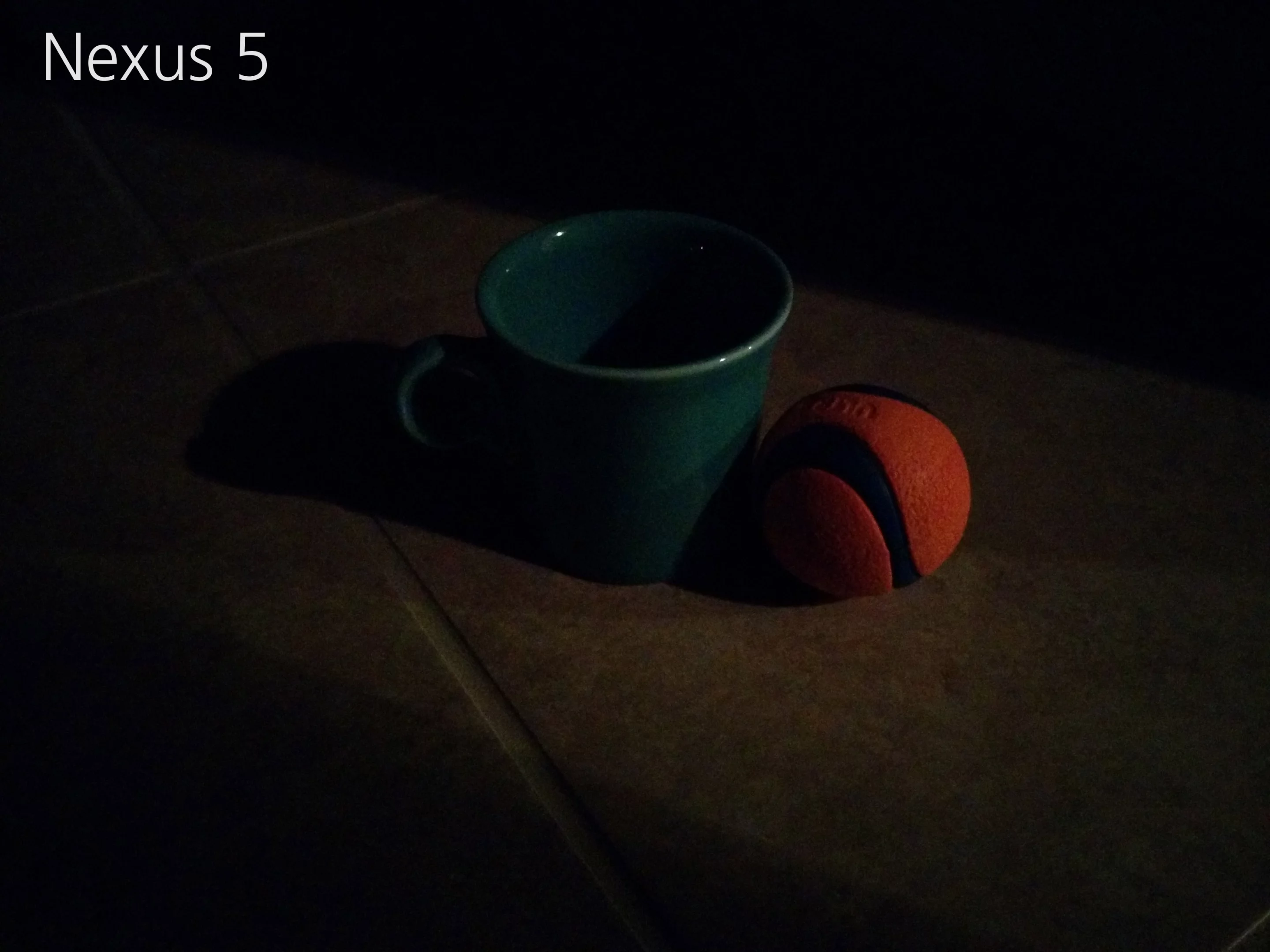 Poorly-lit indoor shot taken with Nexus 5