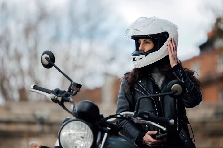 The Phantom is a purpose-built, fully-integrated smart helmet from Sena