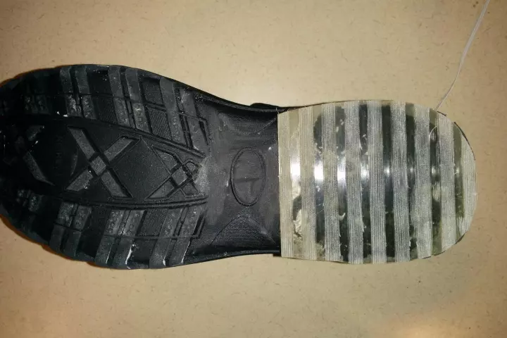 The heel of this boot is made from the experimental new material (Photo: Toronto Rehabilitation Institute)