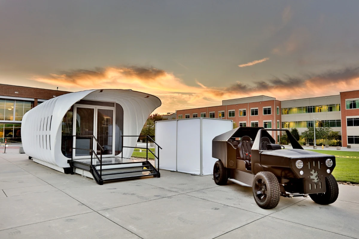 Dubbed AMIE (Additive Manufacturing Integrated Energy), the innovative platform features special technology that allows a bi-directional flow of energy between a dwelling and a vehicle