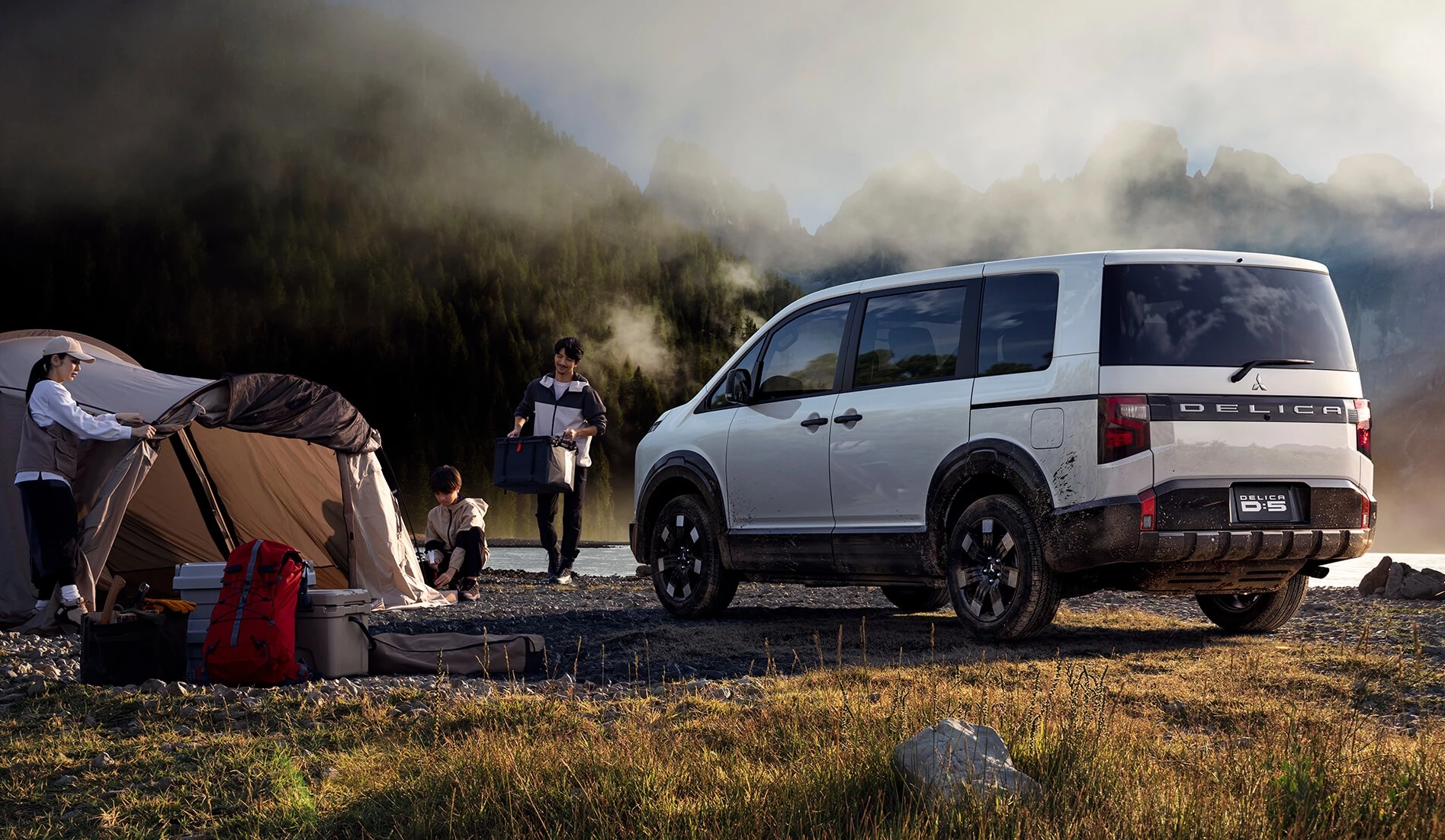 It hasn't been transformed into a camper van just yet, but that doesn't mean the refreshed Delica D:5 hasn't done some camping