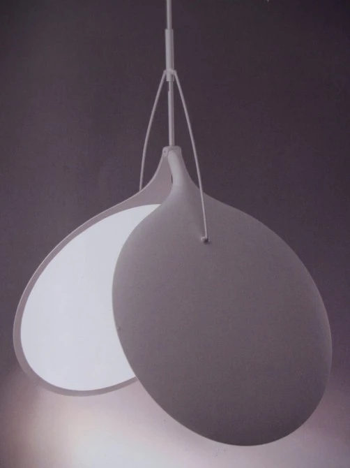 Clam OLED Lamp