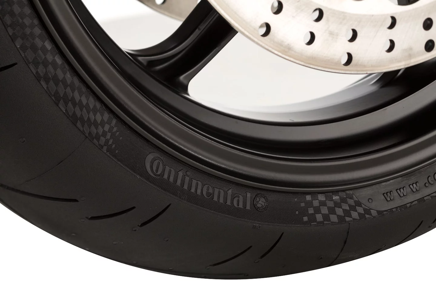 The latest Brammo Empulse rolls on Conti SportAttack 2 tires