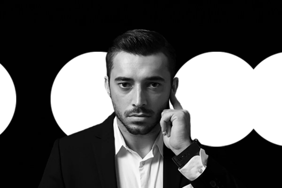 Sgnl trades the typically tiny speakers for a bone conduction unit that transmits vibrations from the wrist through the hand