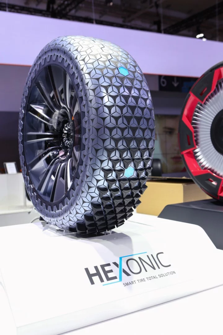 Hankook Hexonic concept: designed for autonomous cars and focused on comfort and road reactivity