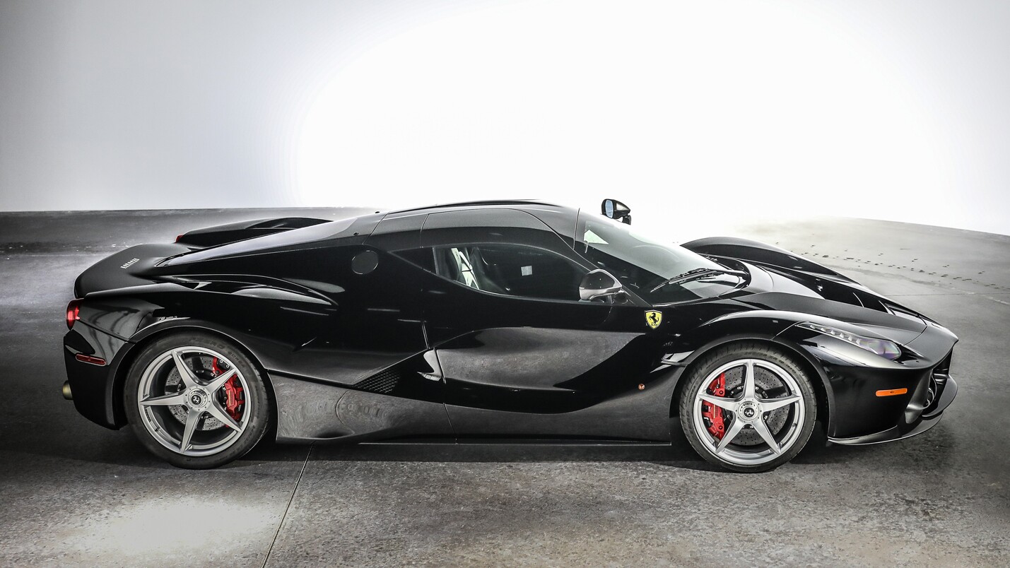 2018 Monterey Car Week Auction Report | 2014 Ferrari LaFerrari | Estimate: from $3,200,000 to $3,600,000 | Auction: Gooding & Co | Lot 031 | Official Description | Sold for: $3,080,000