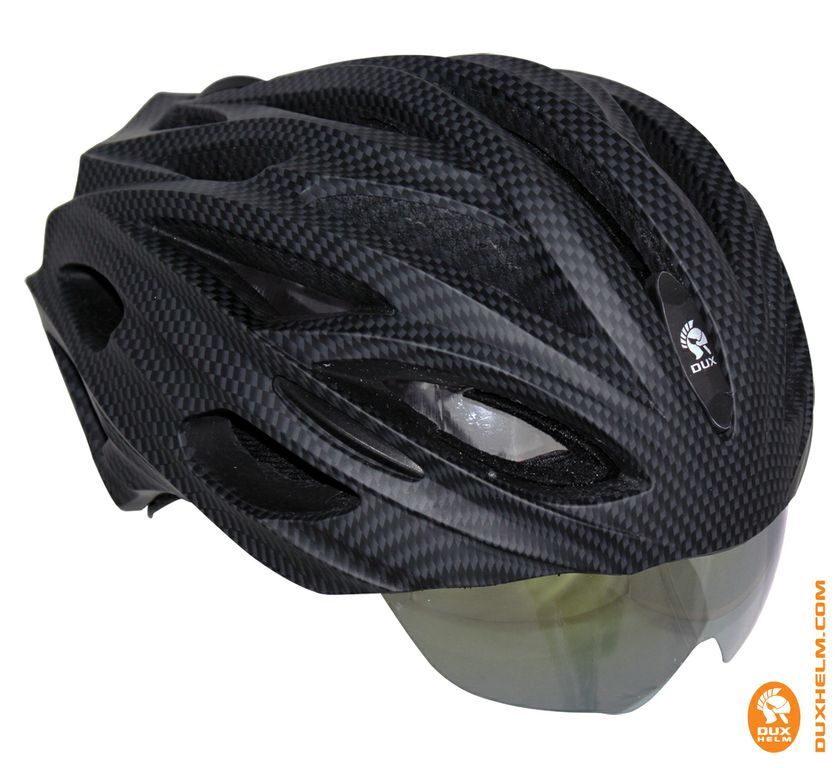 Dux Helm bike helmet integrates sunglasses