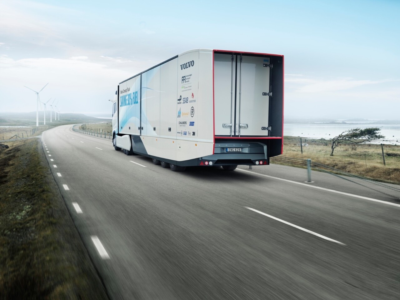 The trailer weight has been reduced by 2 tonnes (2.2 tons)