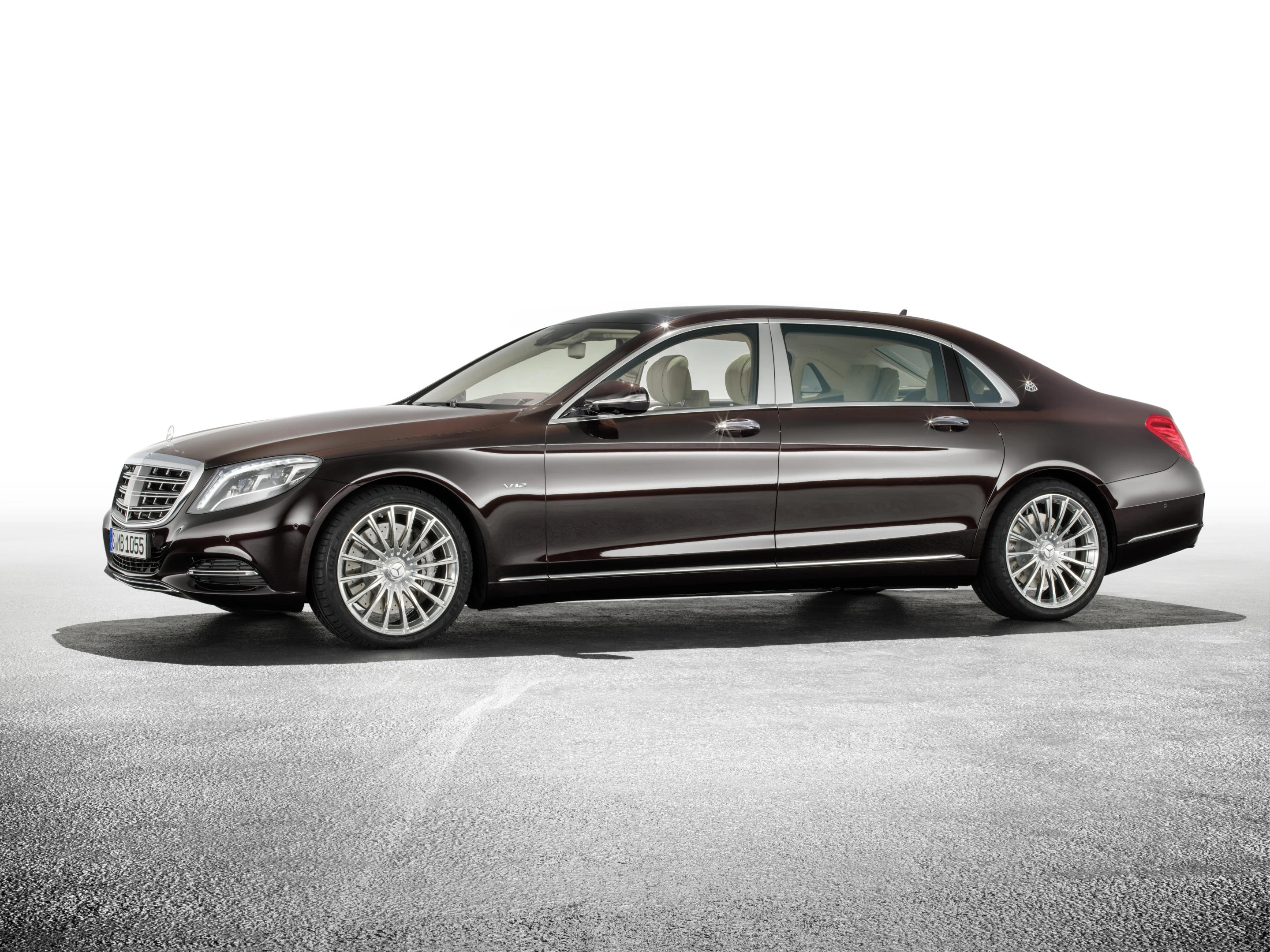 The Mercedes-Maybach S-class uses a combination aluminum/steel shell