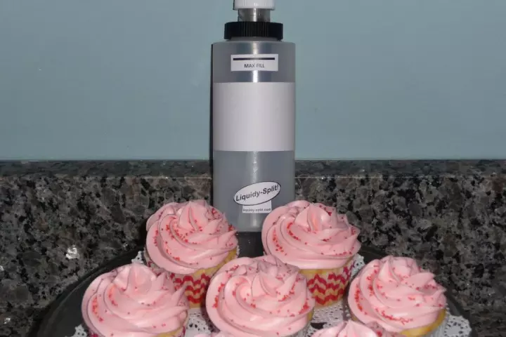 The Liquidy-Split bottle is designed to make measuring ingredients when preparing food a whole lot simpler