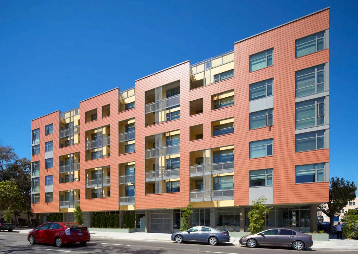 Merritt Crossing Senior Apartments, Oakland, California by Leddy Maytum Stacy Architects (Photo: Tim Griffith)