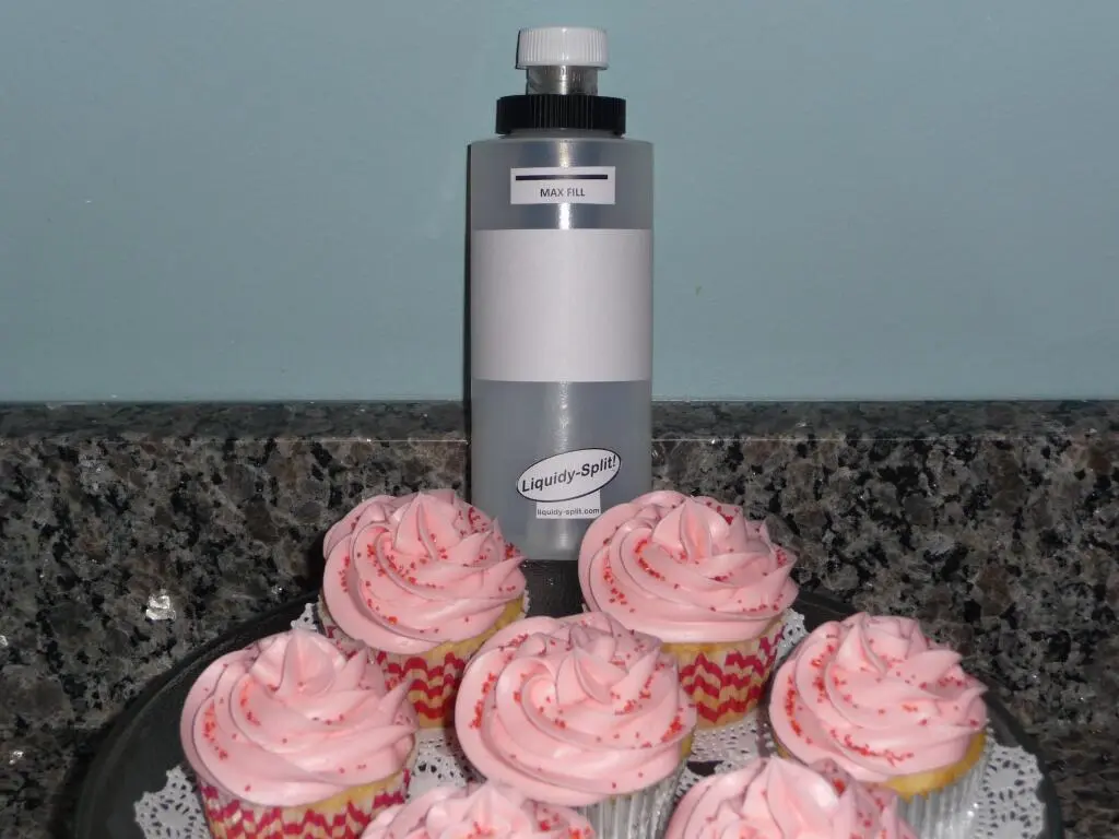 The Liquidy-Split bottle is designed to make measuring ingredients when preparing food a whole lot simpler
