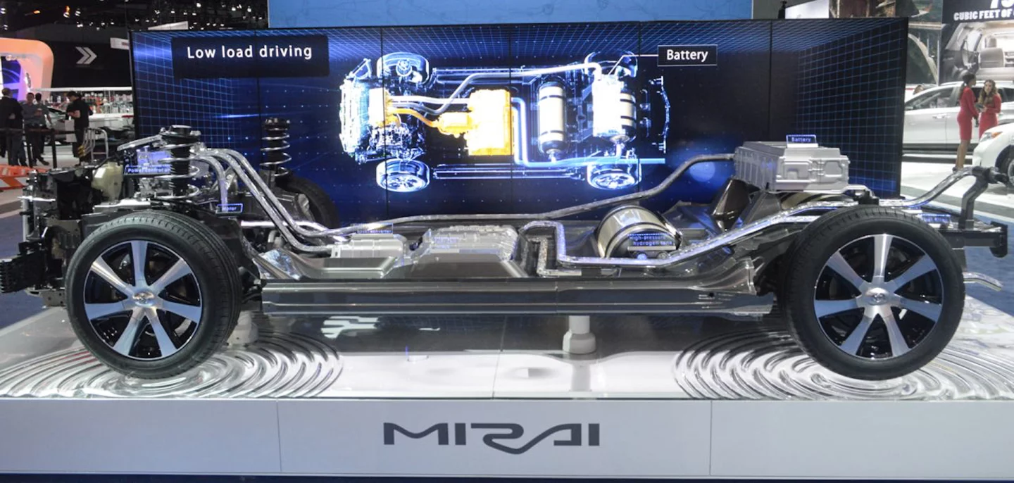 The Toyota Mirai is the result of twenty years of R&D and ten years of road testing – this model of the internals is currently being shown at the LA Auto Show (Photo: CC Weiss/ Gizmag.com)