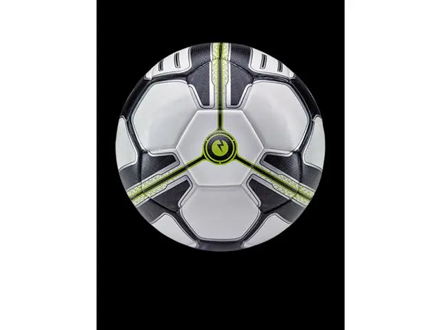The Smart Ball is a 32-panel, size five regulation weight soccer ball fitted with a Bluetooth 4.0 module
