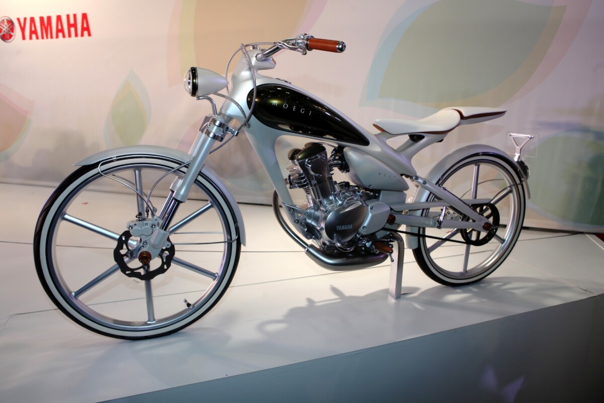 Yamaha Shows Retro Lightweight 125cc Motorcycle That Gets 220 Mpg Let me know where you're from and which bike you are. retro lightweight 125cc motorcycle