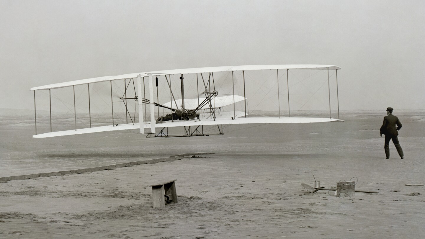 The first sustained and controlled, heavier-than-air, powered flight took place at 10:35 am at Kittyhawk, North Carolina on 17 December, 1903. The Wright Flyer flew just 120 ft (36.6 m) in 12 seconds, at an average speed of 6.7 mph (10.9 km/h). The outright world speed record and the land speed record were the same for many decades after Orville Wright's maiden flight, as planes were initially not as fast as cars, and the sustained number of automobile speed record attempts pushed the automobile ever faster.
