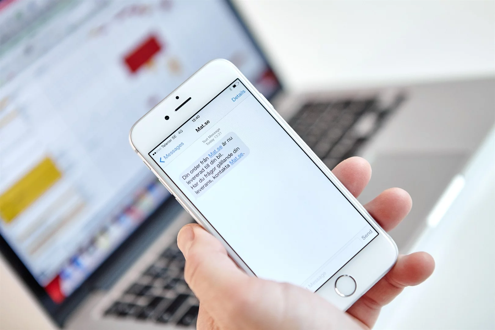 Delivery notifications can be made via email or text message