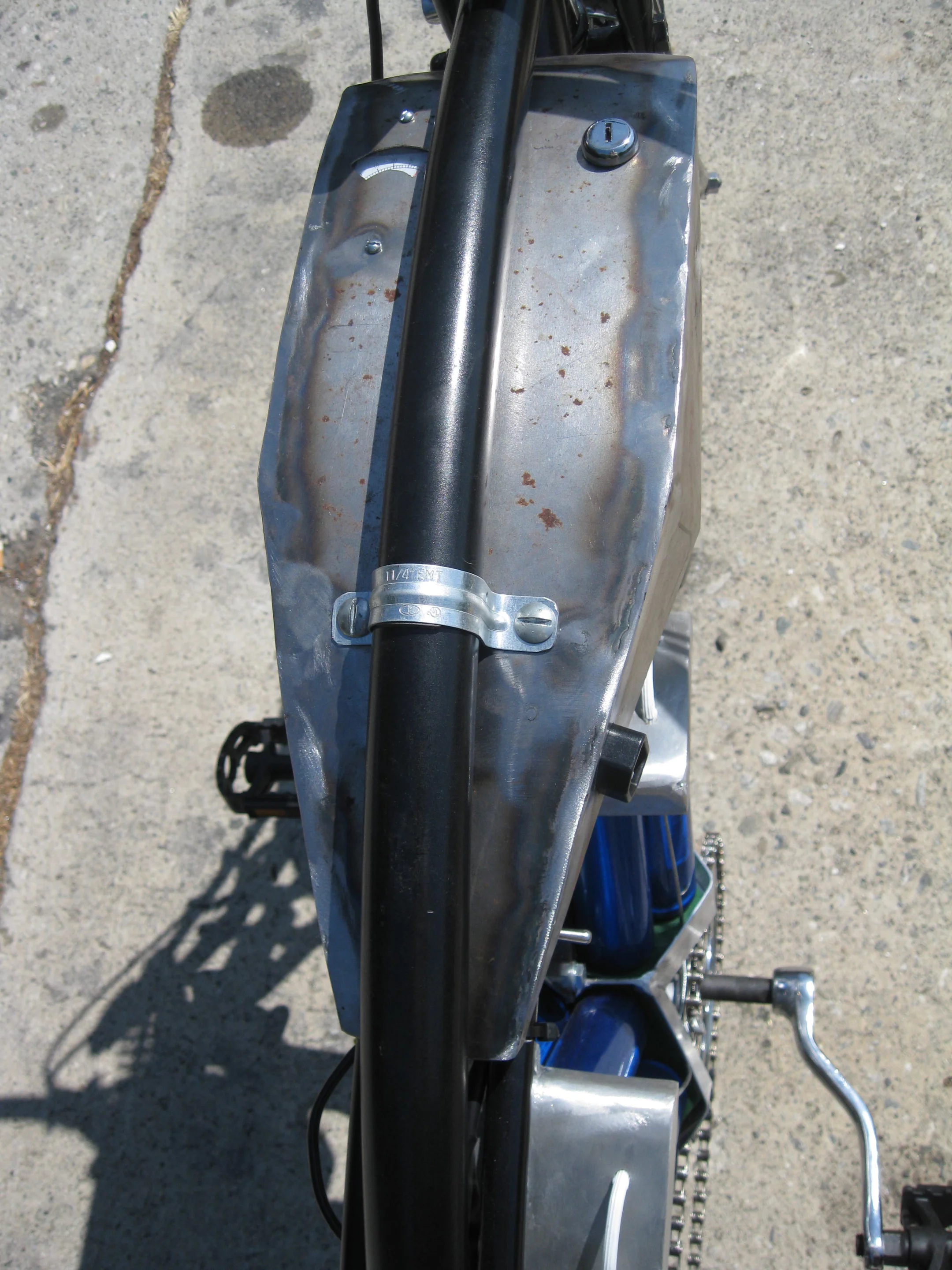 Top view of the unpainted Juicer 36 "tank" shows the volt-meter, keyswitch, and recharge plug-socket