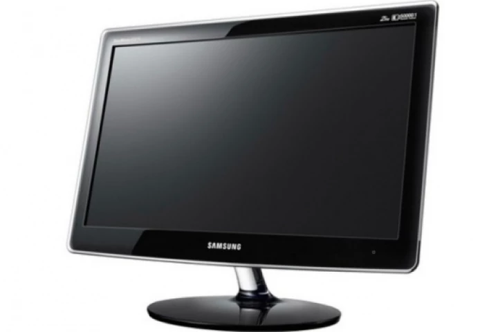 The Samsung 70 Series monitors are just as good for watching TV as displaying office spreadsheets or playing games