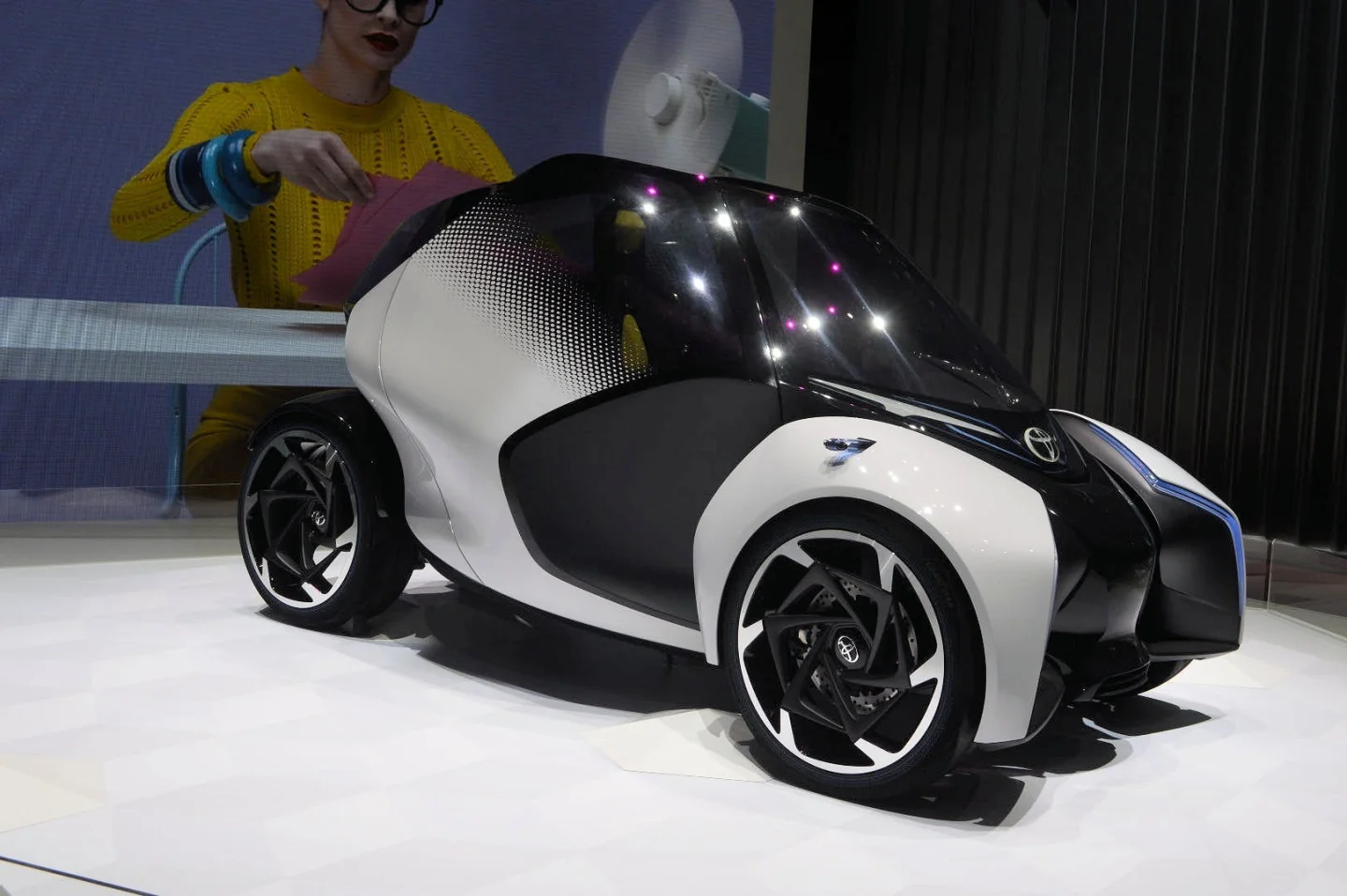 Toyota is aiming the i-Tril squarely at "a sophisticated, single, 30-50 year old active female with two children and a vibrant lifestyle" who lives in a small to medium-sized town