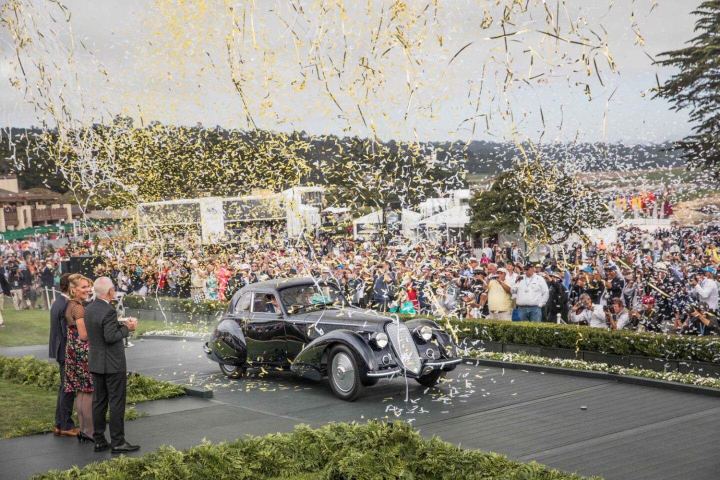 The Best In Show Award at the 2018 Pebble Beach Concours d’Elegance was won by this 1937 Alfa Romeo 8C 2900B Touring Berlinetta owned by David and Ginny Sydorick.