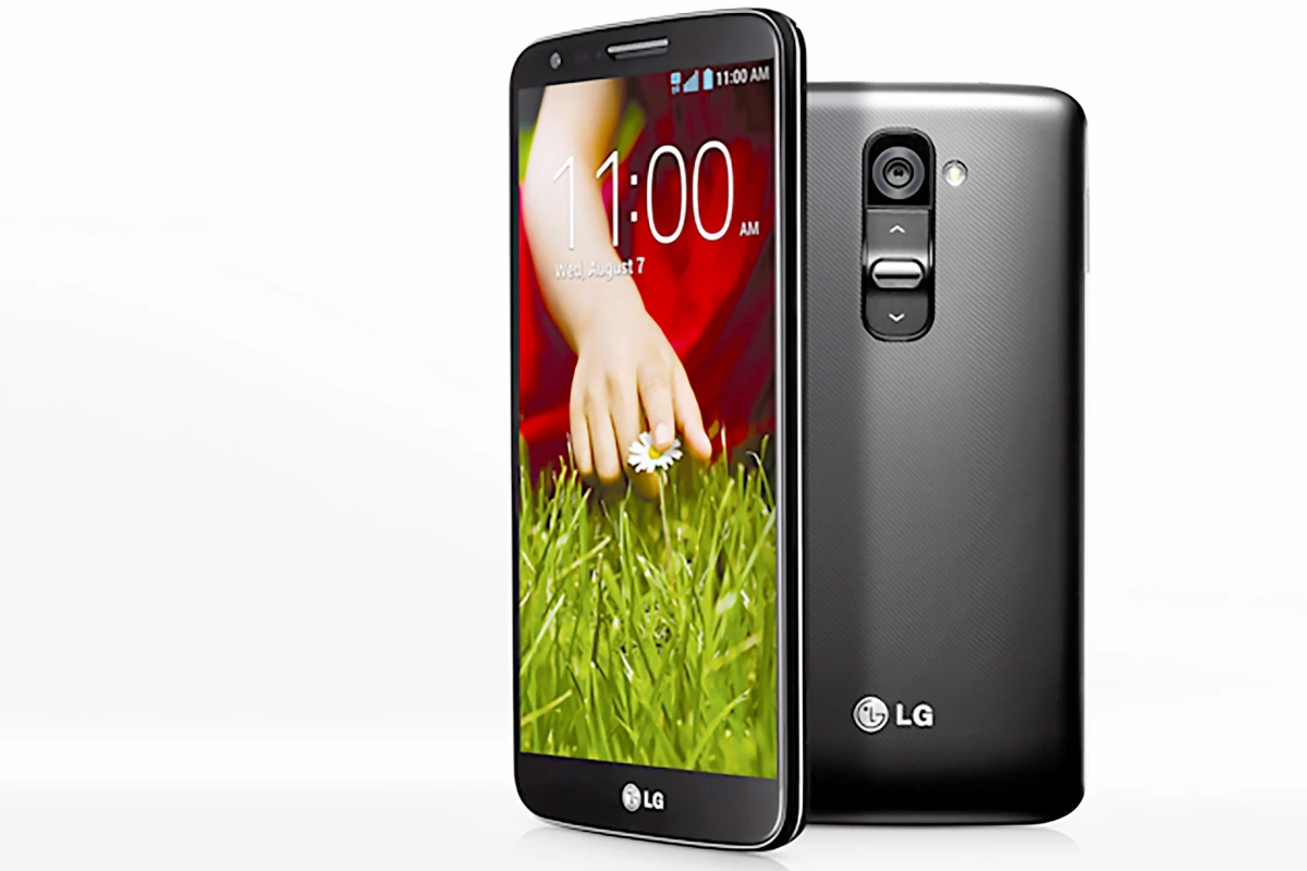 Today in New York, LG unveiled its latest flagship, the G2