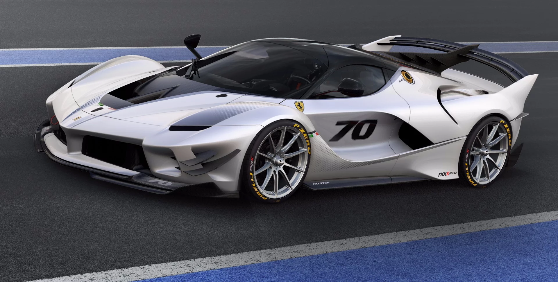 2018 Ferrari FXX-K Evo: front aeros have been reworked as well; check out the "flicks" under the headlights