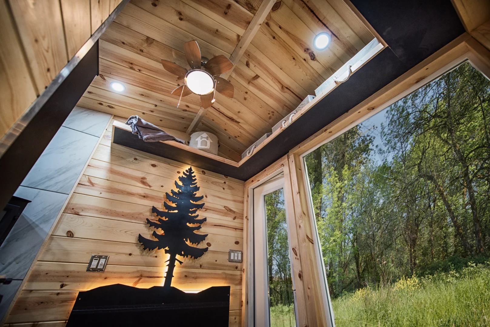 A roof-basd fan helps cool the interior of the Acorn