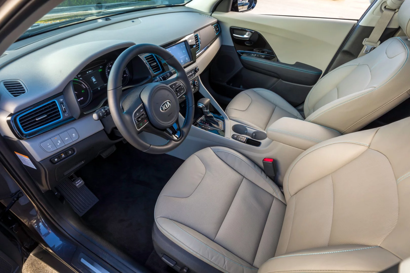 The Niro PHEV will hurry if the throttle is pressed, but fuel efficiency gets tossed out the window entirely as a result